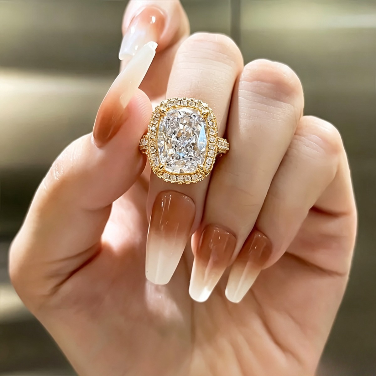 Men's Exquisite Modern Cushion-Shaped Halo Synthetic Zircon Ring
